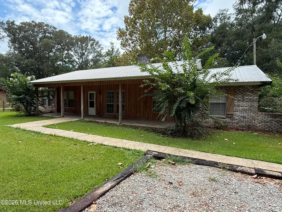 411 Drysdale Road, Carthage, MS 39051 - #2