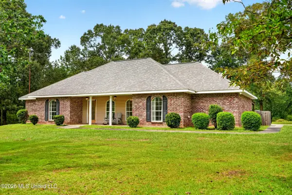1201 Stanford Lake Road, Poplarville, MS 39470