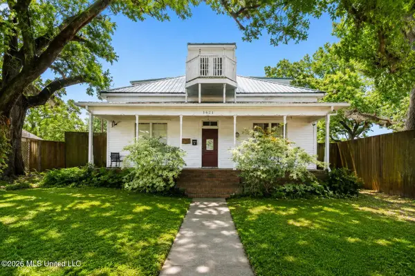 3902 Pascagoula Street, Pascagoula, MS 39567