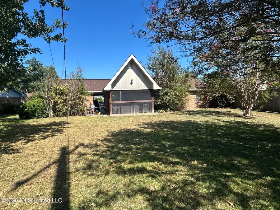1213 Peggy Lane, Greenwood, MS 38930 - #3