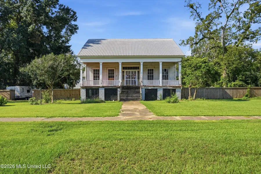 308 E Marion Avenue, Crystal Springs, MS 39059 - #2