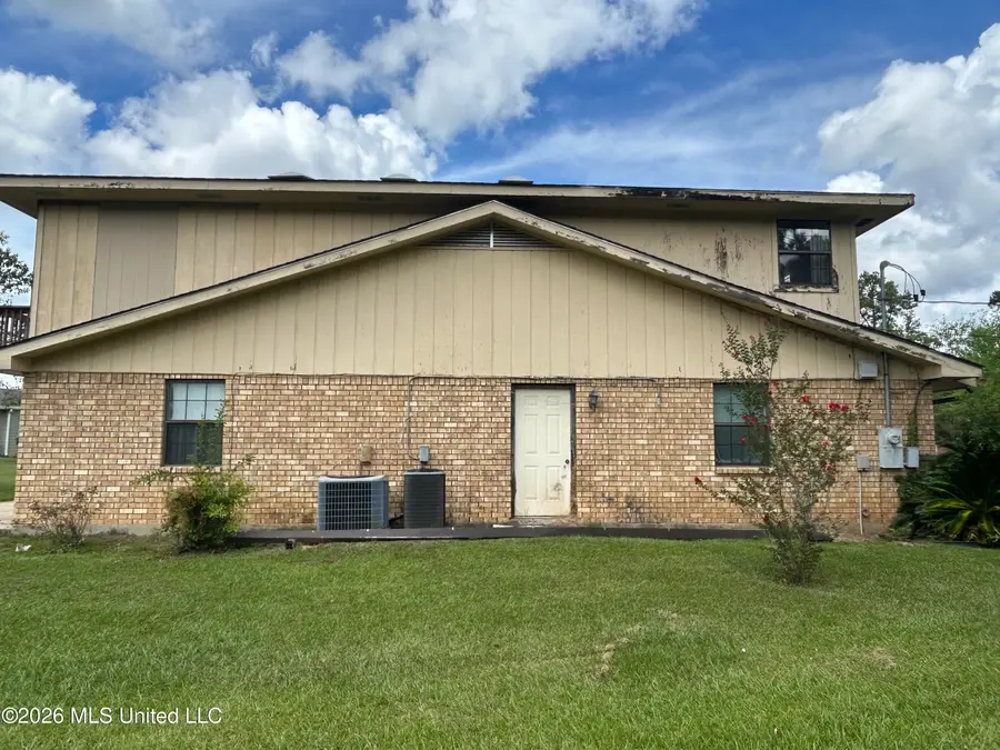 123 Peninsula Drive, Carriere, MS 39426 - #2