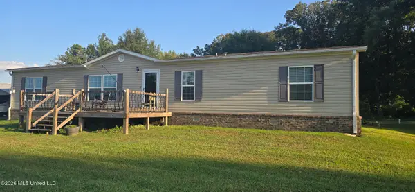 716 Cliff Williams Road, Senatobia, MS 38668
