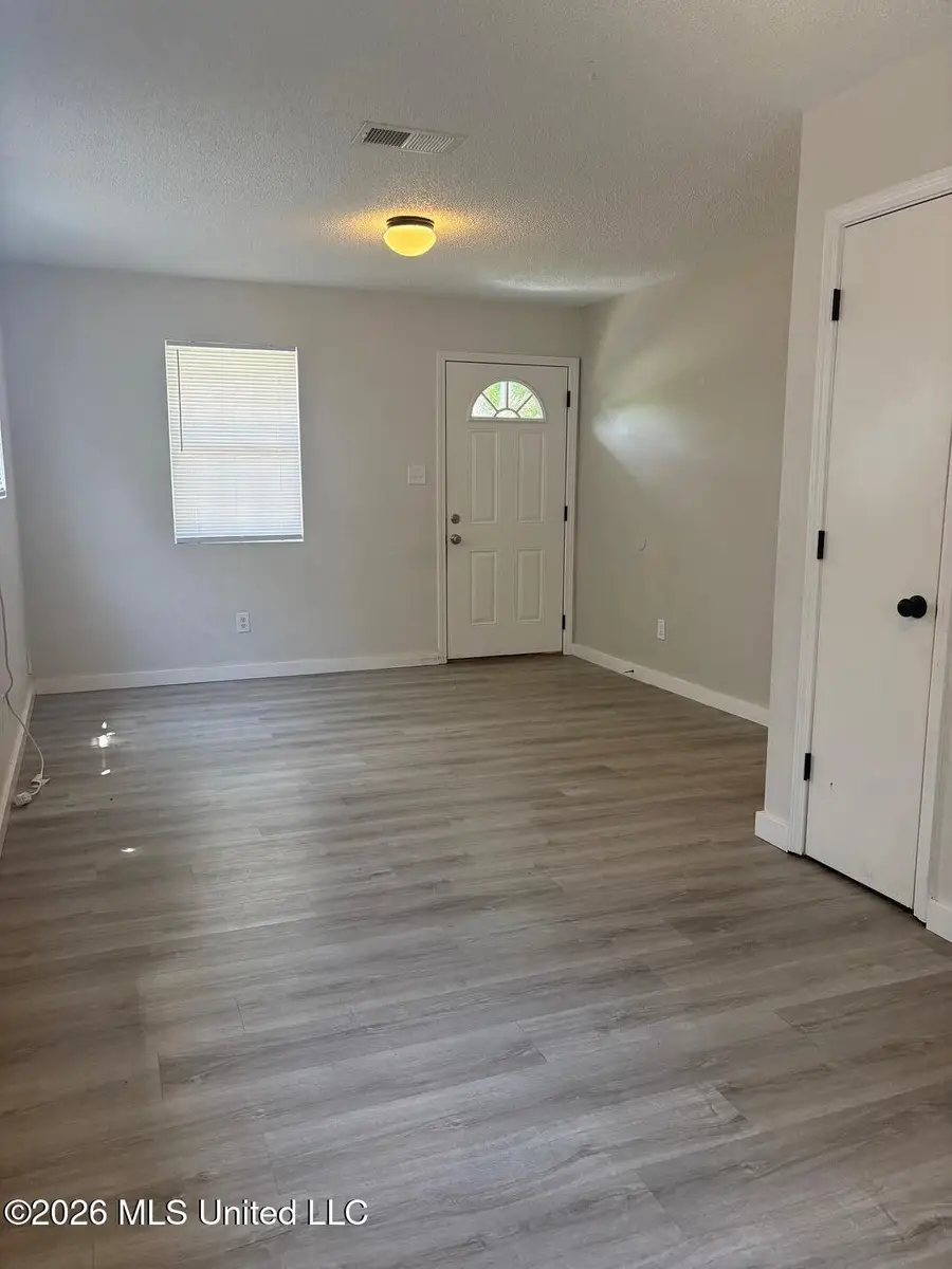 2306 Lewis Avenue, Pascagoula, MS 39567 - #2