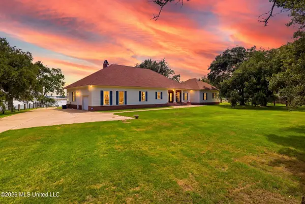 3111 Happy Landing Lane, D'Iberville, MS 39540