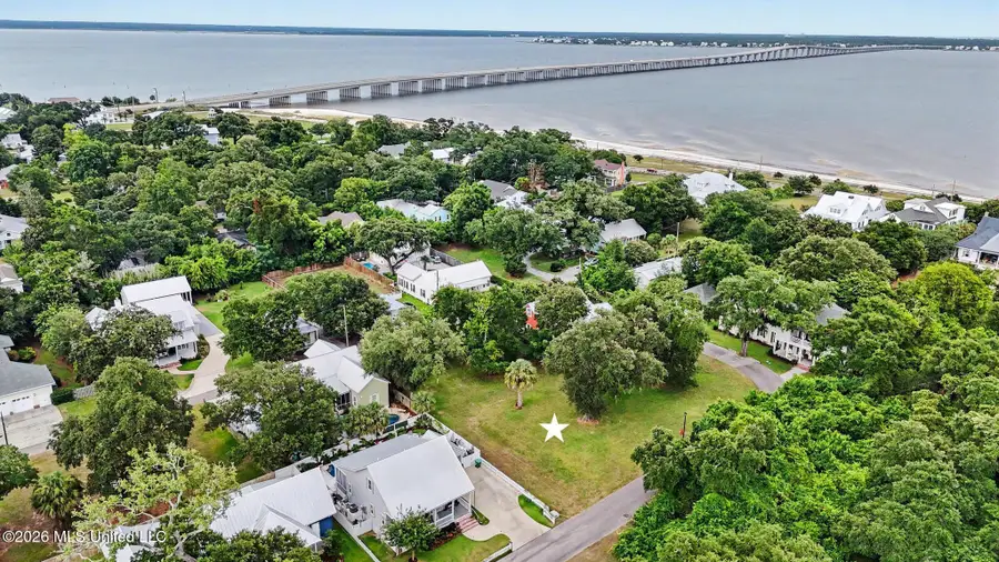 Cedar Lane, Bay Saint Louis, MS 39520 - #2