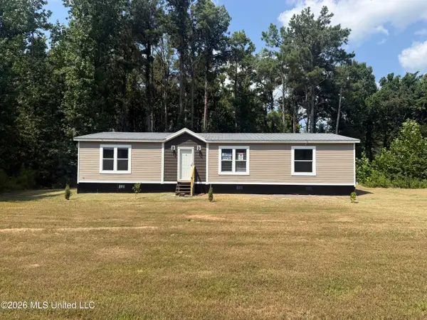 70 Honeysuckle Crossing, Sarah, MS 38665