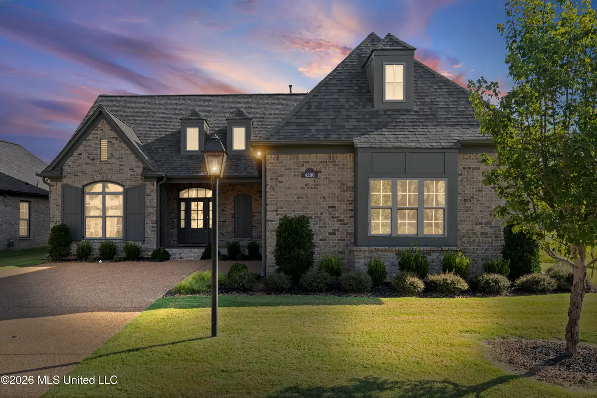 4200 Bolivar Trail, Olive Branch, MS 38654 - #1