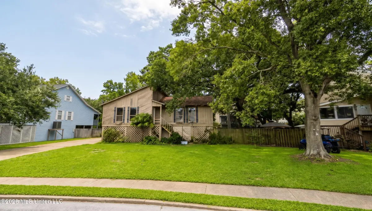 4304 Shadow Wood Circle, Pascagoula, MS 39581 - #1