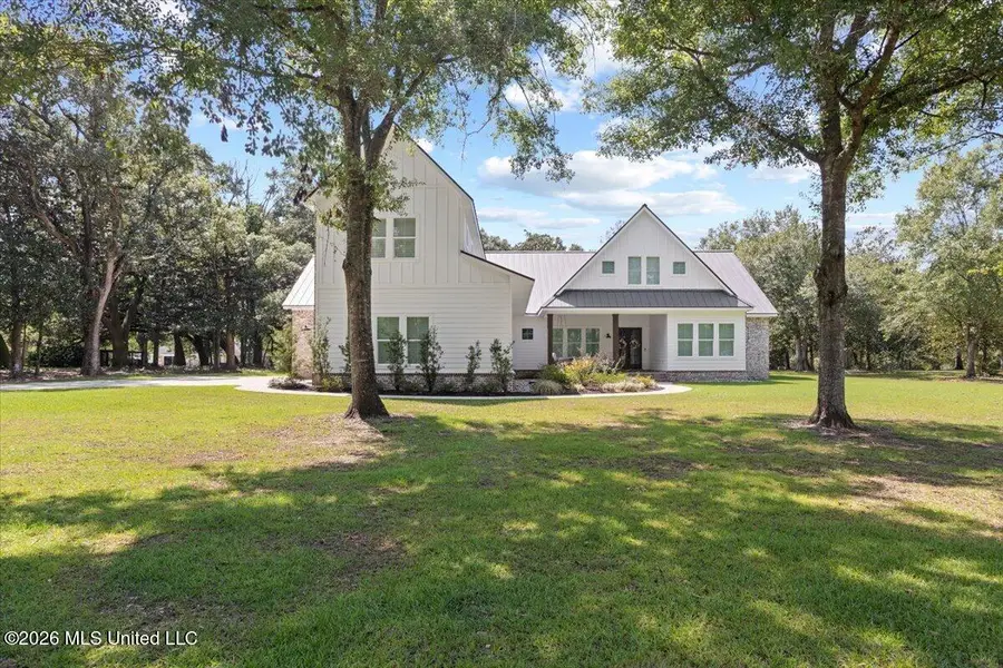 16017 Lorraine Road, Biloxi, MS 39532 - #2