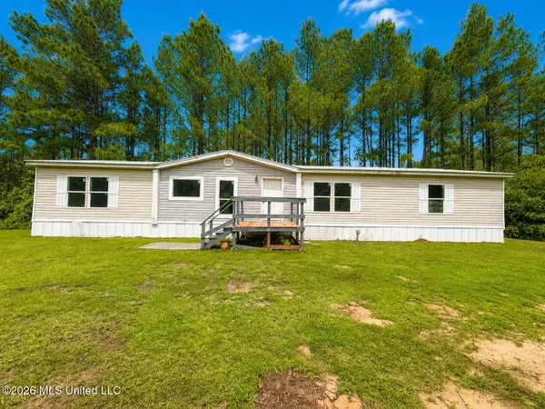 19 Willow Drive, McHenry, MS 39561
