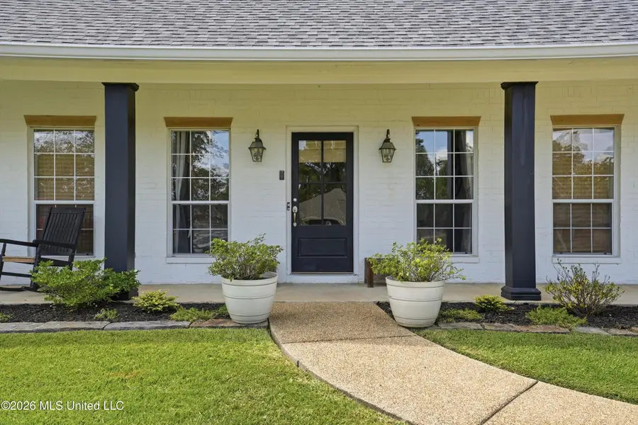 131 Ashton Drive, Brandon, MS 39047 - #2