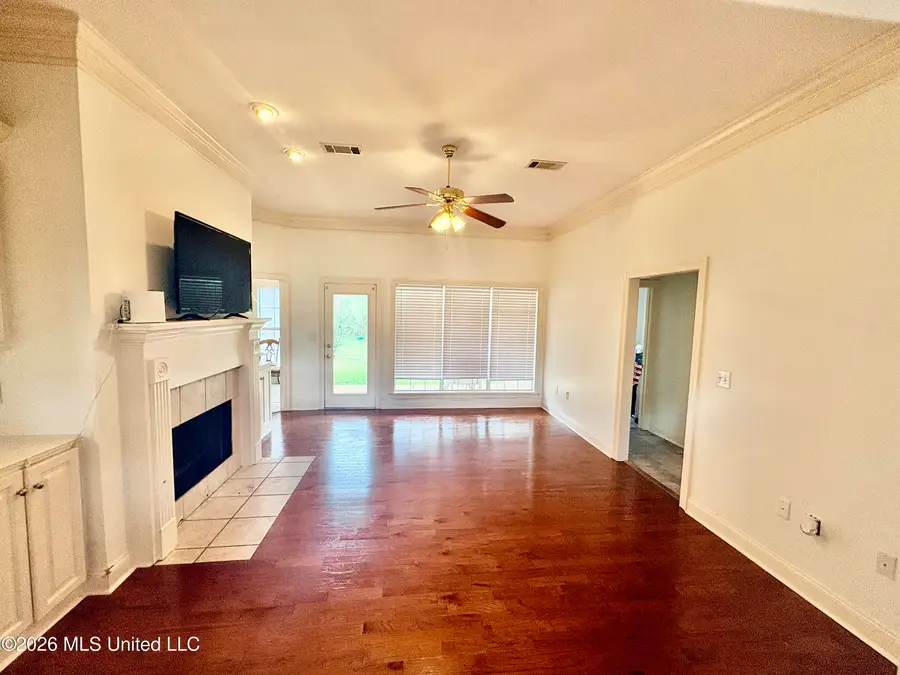 705 Forest Woods Drive, Byram, MS 39272 - #2