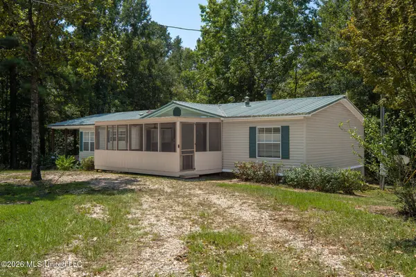 51 Rock Road, Hattiesburg, MS 39401