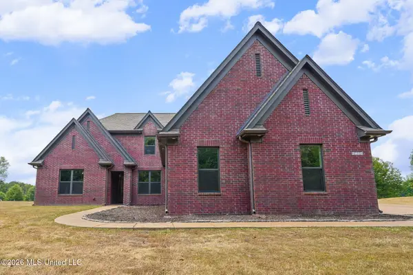 4298 Glynn Valley East Road, Byhalia, MS 38611