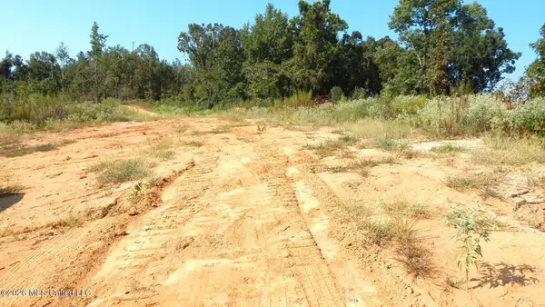 275 County Road 239, Tillatoba, MS 38961