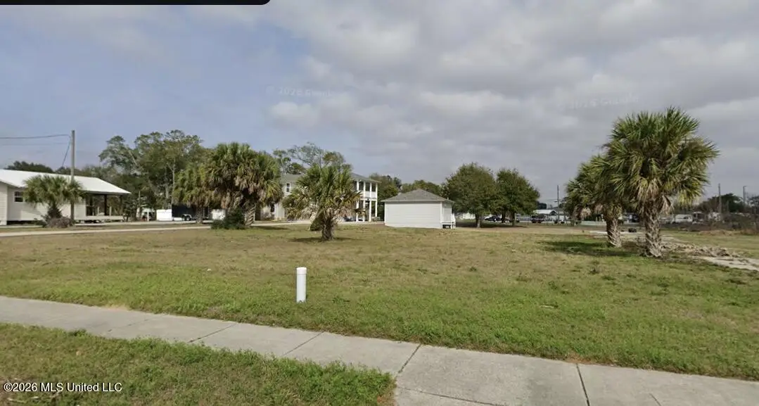606 Camp Avenue, Gulfport, MS 39501 - #1