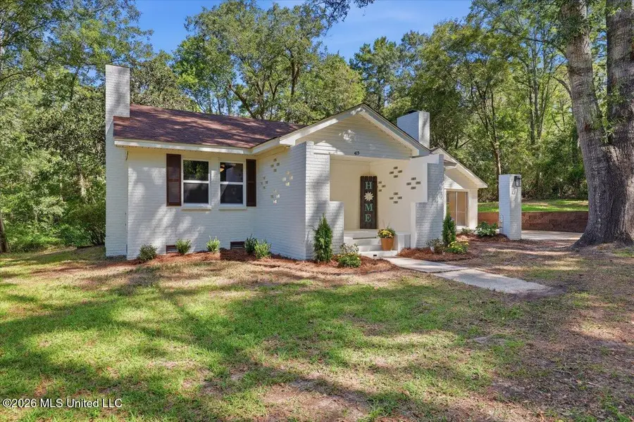 415 E Pine Avenue, Mendenhall, MS 39114 - #2
