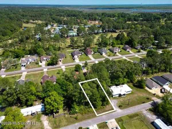 1616 Wynedote Drive, Gautier, MS 39553
