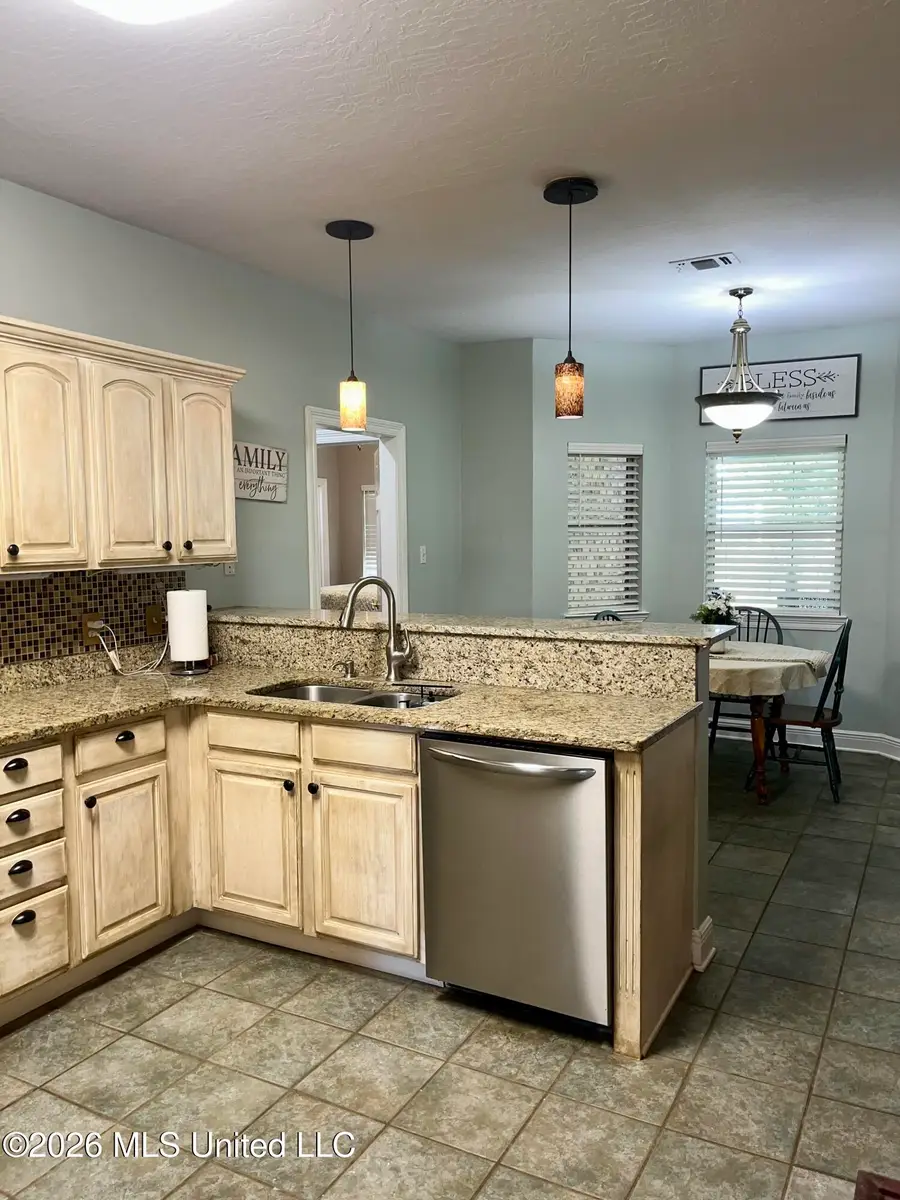 9248 Taylor Drive, Biloxi, MS 39532 - #3