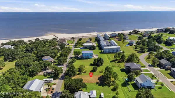 234 S Lang Avenue, Long Beach, MS 39560