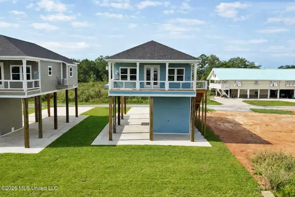 4122 11th Avenue, Bay Saint Louis, MS 39520