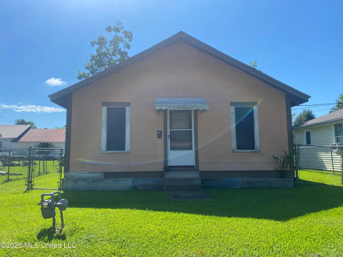 402 S Spruce Street, Vidalia, LA 71373 - #1