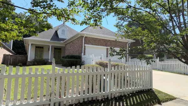 306 Colony Ridge Court, Ridgeland, MS 39157
