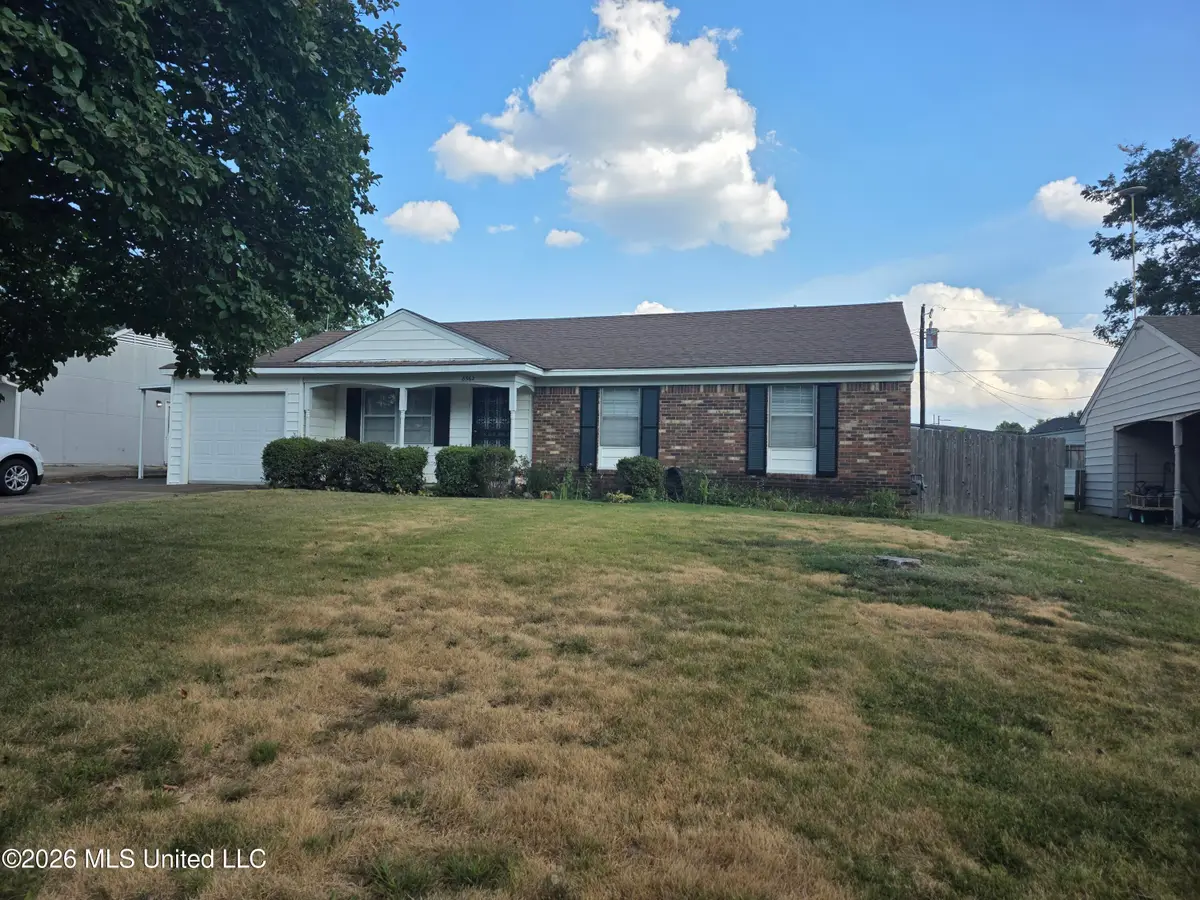 8362 Laurett Cove, Southaven, MS 38671 - #1