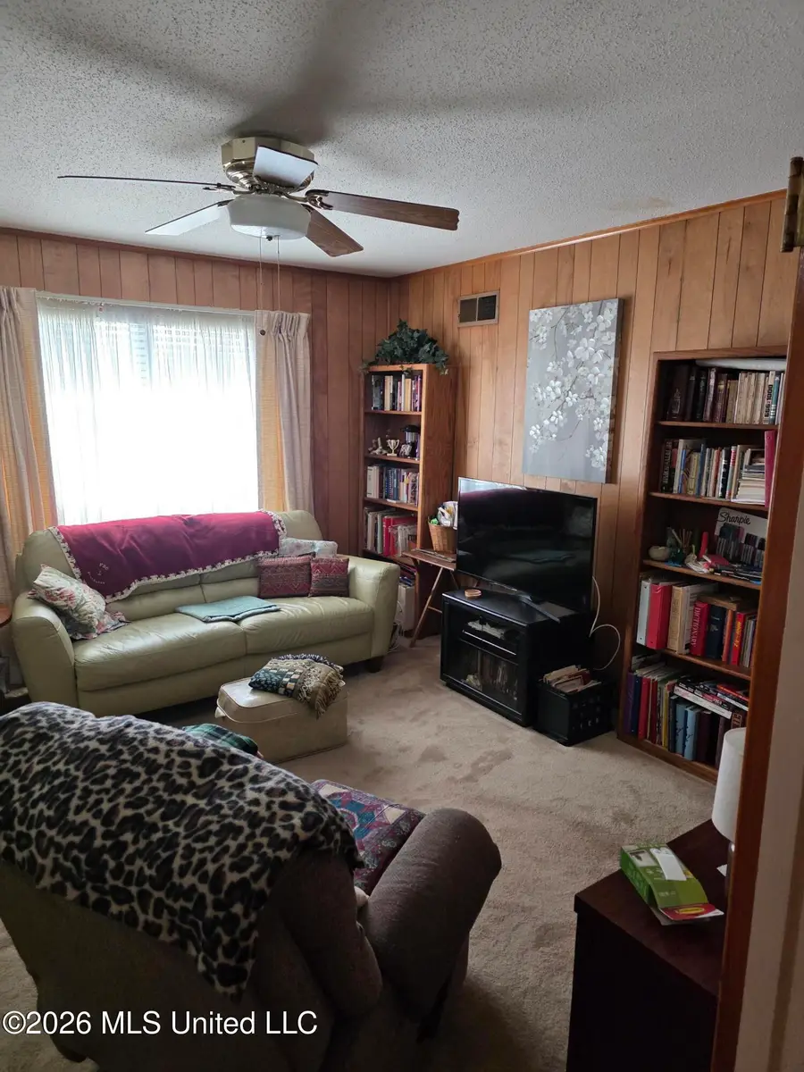 8362 Laurett Cove, Southaven, MS 38671 - #3