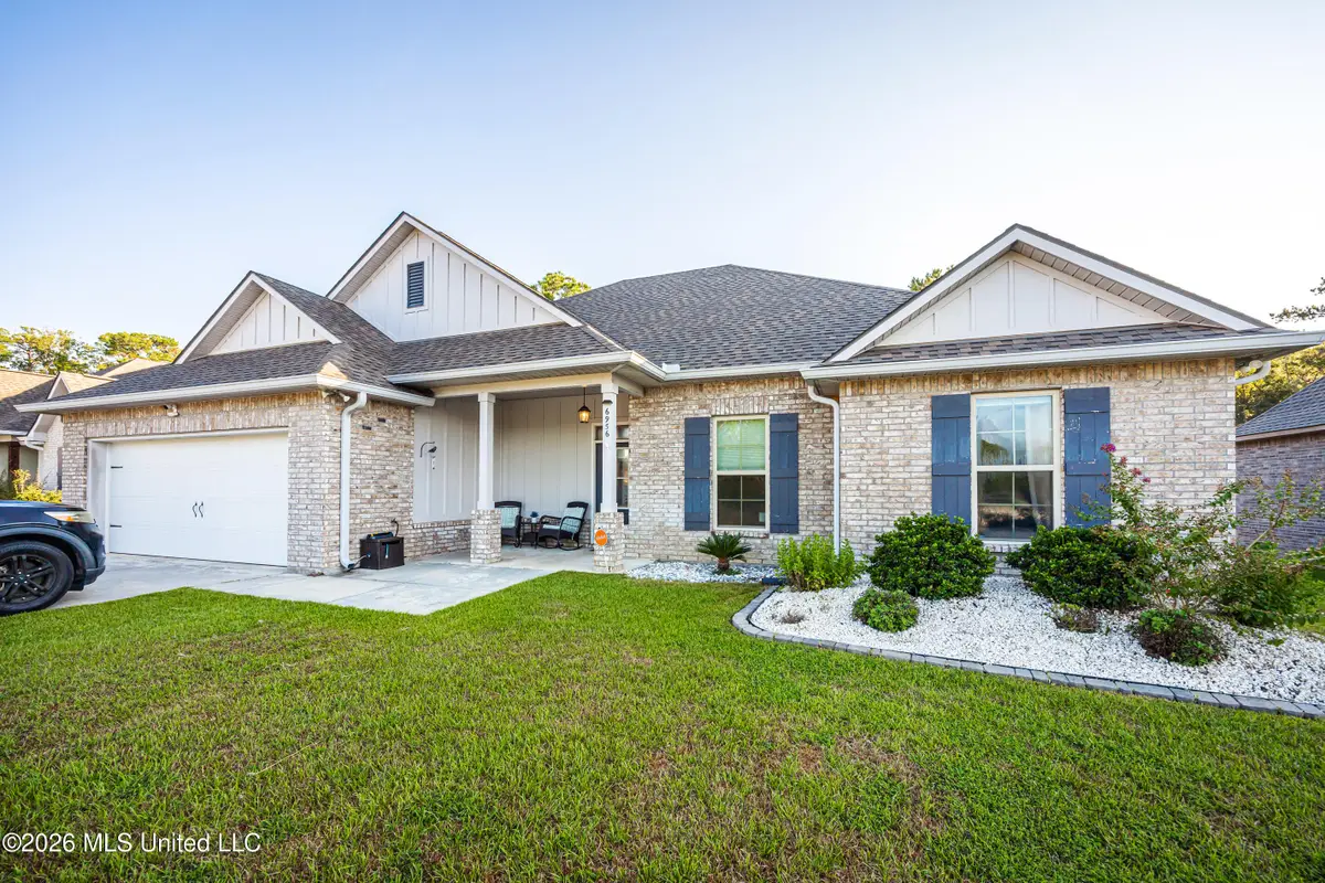 6956 Osprey Drive, Ocean Springs, MS 39564 - #1