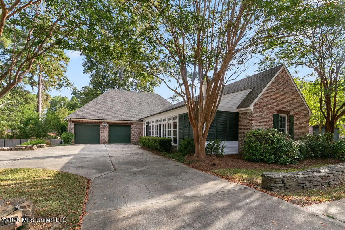 17 Pear Orchard Park, Jackson, MS 39211 - #1