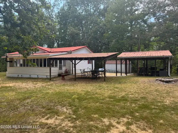 191 Bob White Lane, Pope, MS 38658