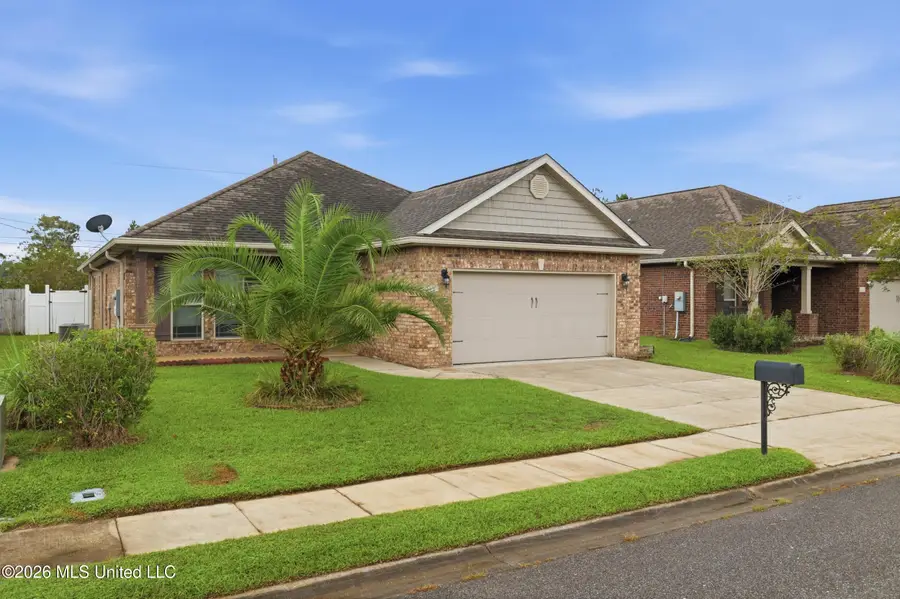 212 Sandy Drive, Ocean Springs, MS 39564 - #2
