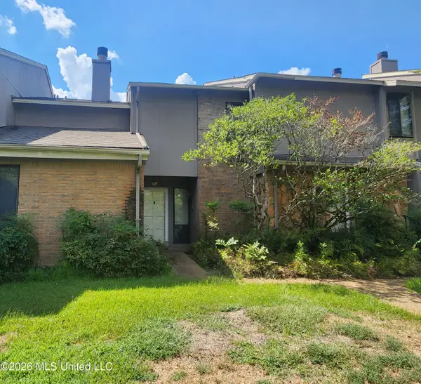 5125 Old Canton Road, Jackson, MS 39211