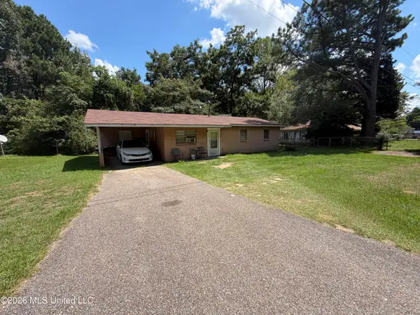 22 Richard, Bay Springs, MS 39422