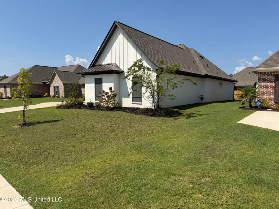 303 Tremont Drive, Florence, MS 39073 - #3