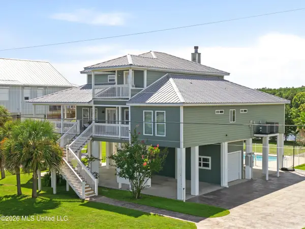 312 S Seashore Avenue, Long Beach, MS 39560