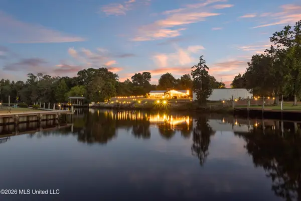 11594 Cedar Lake Road, Biloxi, MS 39532