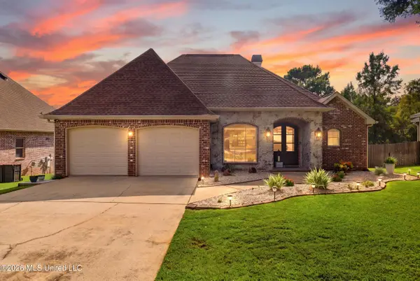 721 Clover Place, Biloxi, MS 39532