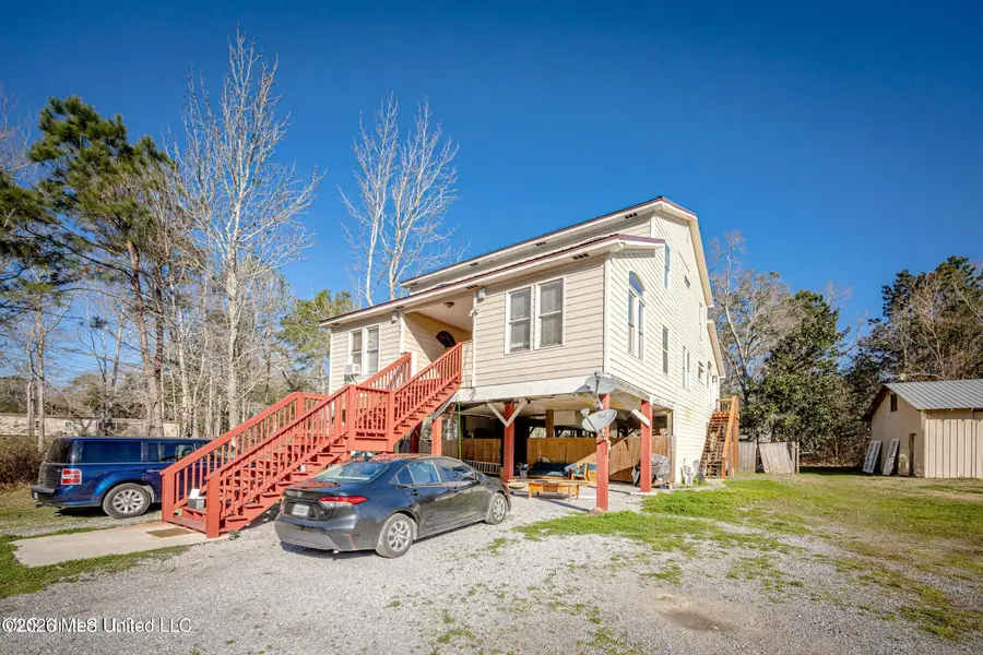 8704 Palm Avenue, Ocean Springs, MS 39564 - #3