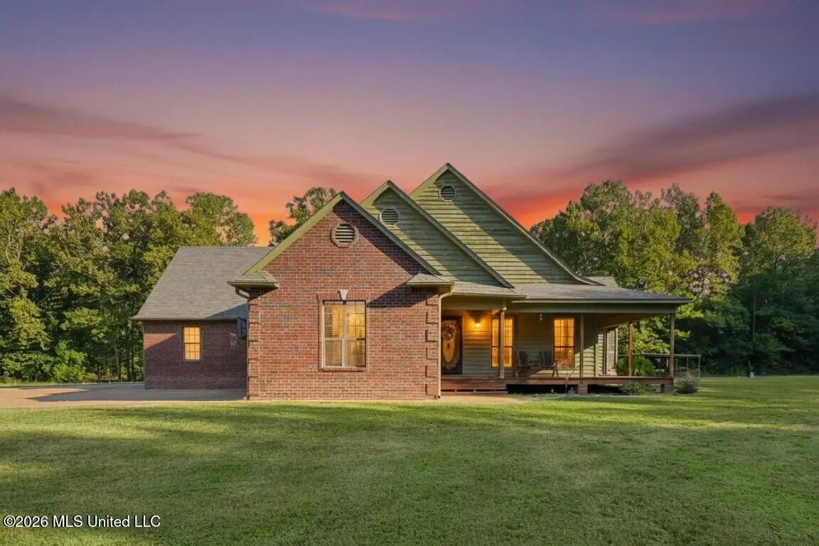 5450 Dean Road, Lake Cormorant, MS 38641 - #1