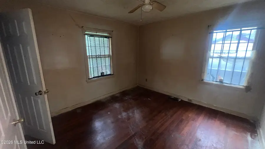 2303 Belvedere Drive, Jackson, MS 39204 - #3