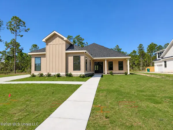 11033 Grace Drive, Gulfport, MS 39503