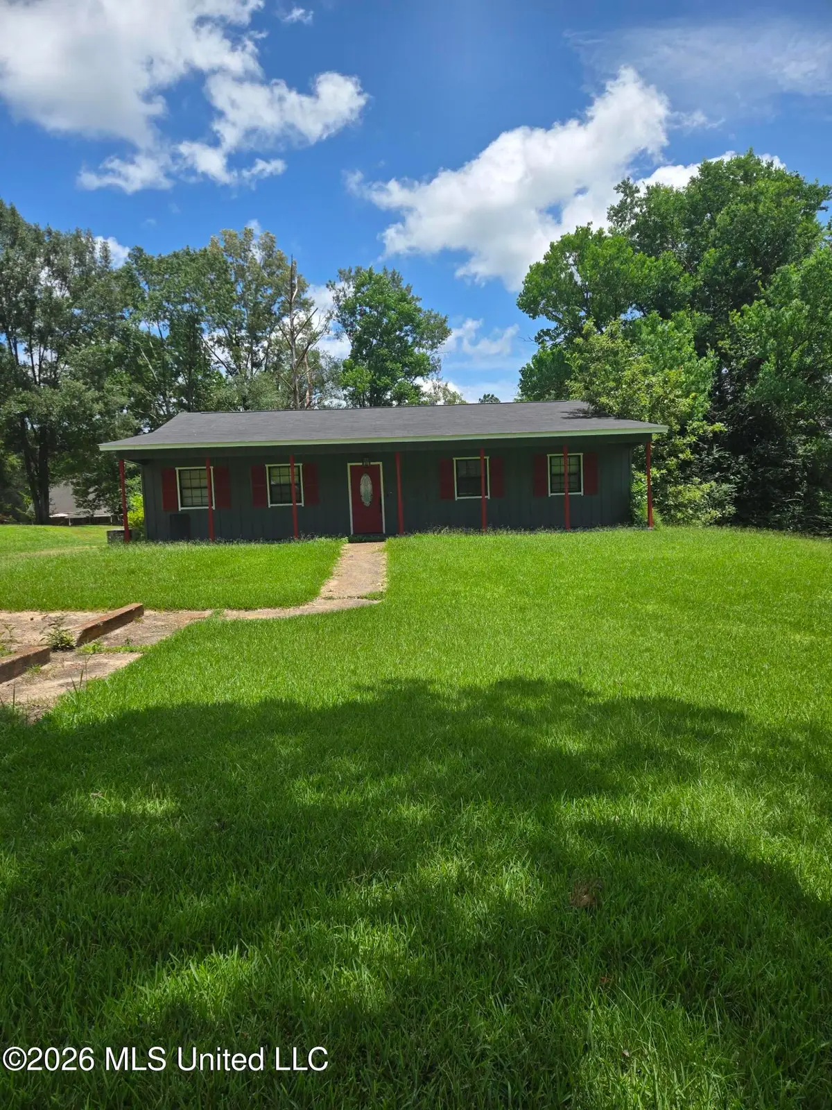266 Sundown Trail, Jackson, MS 39212 - #1