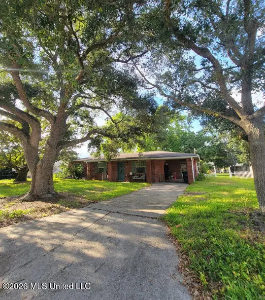 4807 Bel Meade Avenue, Pascagoula, MS 39581 - #1