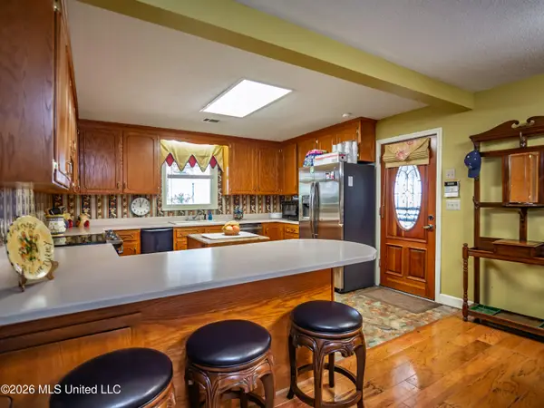483 Lake Drive, Dundee, MS 38626