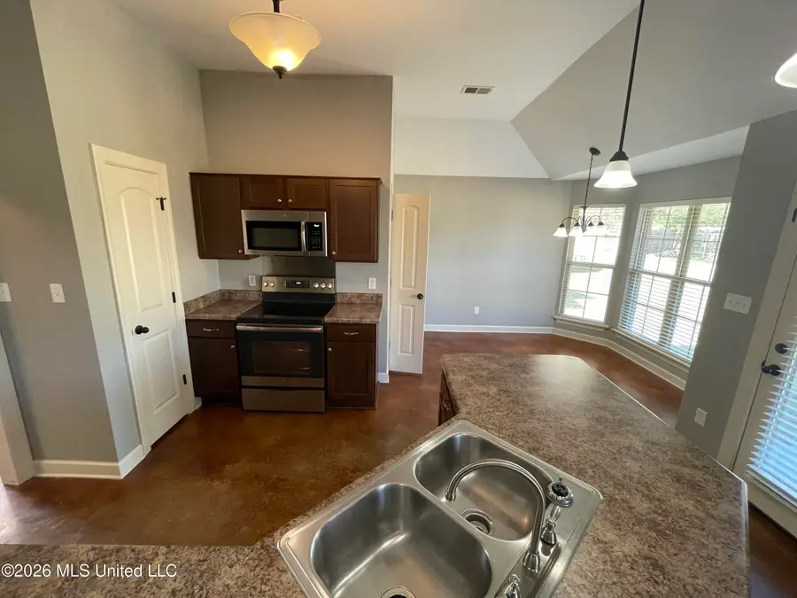 8723 Smith Ranch Drive, Southaven, MS 38671 - #3