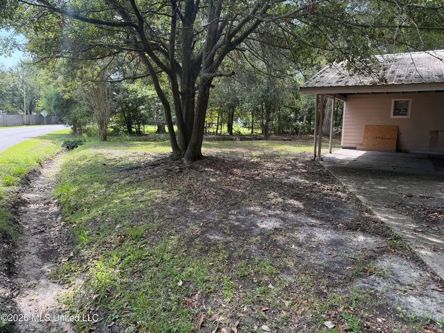 2311 Hester Street, Pascagoula, MS 39581 - #2