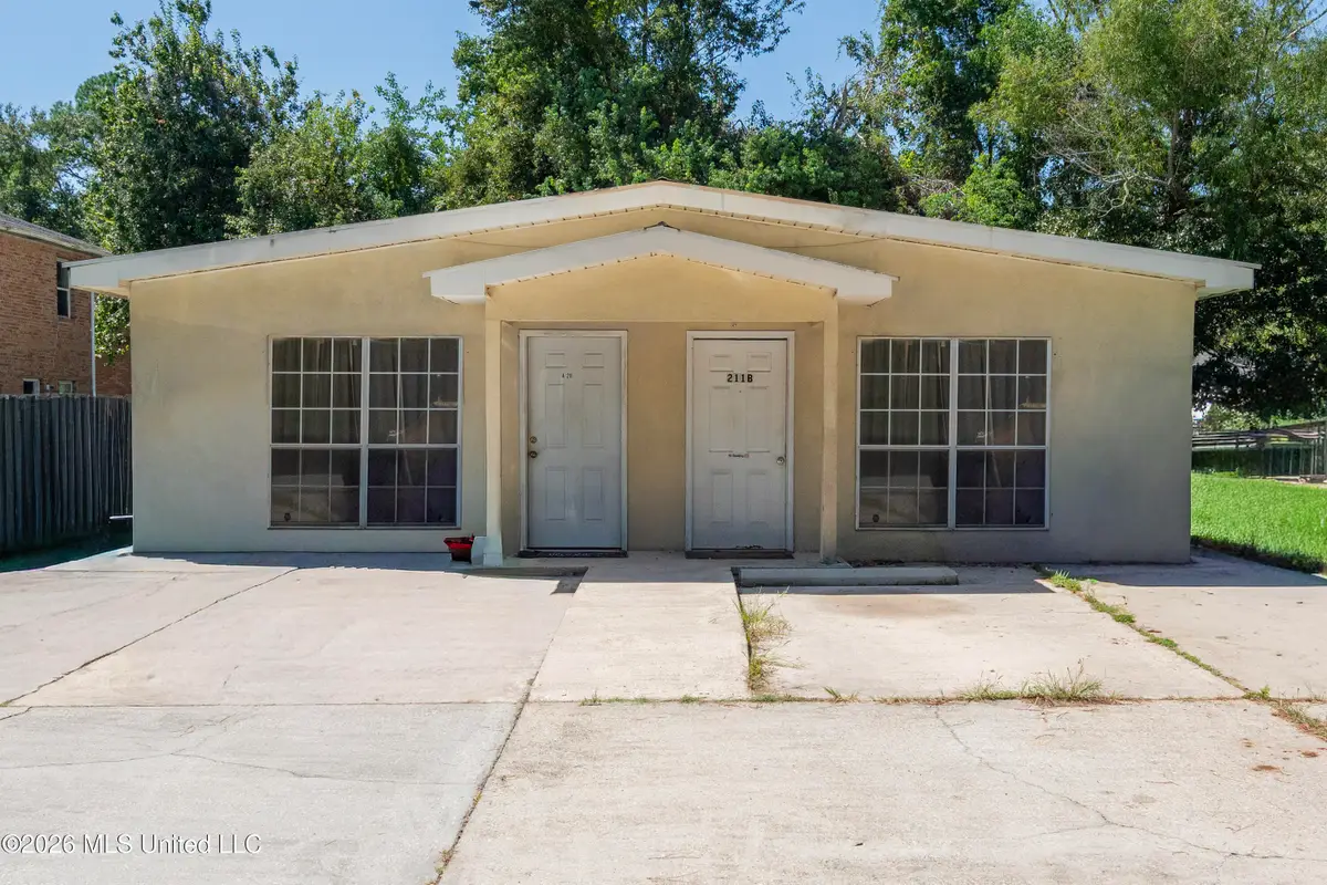 211 Mccaughan Avenue, Long Beach, MS 39560 - #1